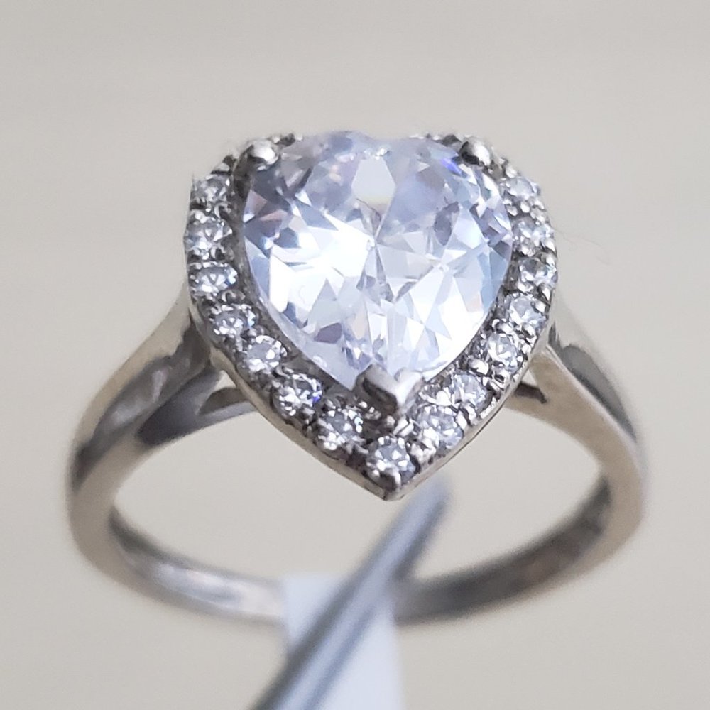 3.7CT CZ Sterling Silver Halo Ladies Heart Ring